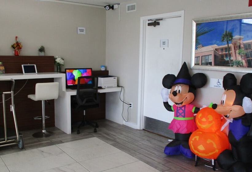 هتل Quality Inn & Suites Kissimmee By The Lake