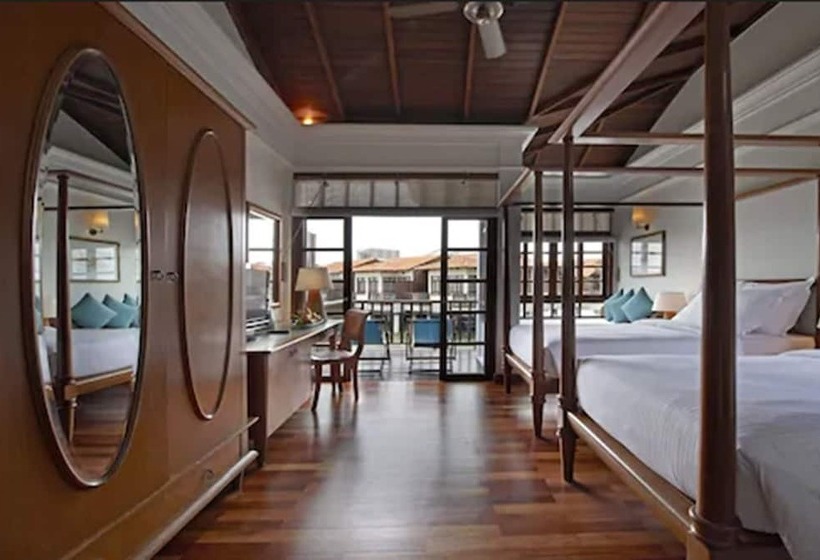 استراحتگاه Avillion Port Dickson