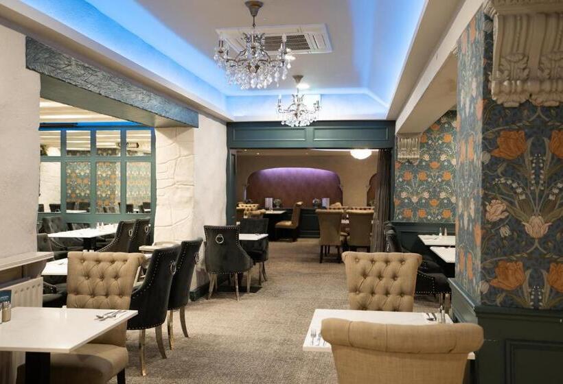Bushtown Hotel & Spa