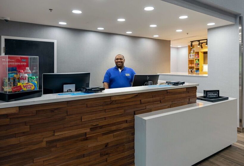 فندق Hampton Inn & Suites Alpharetta Roswell