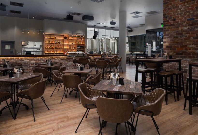 هتل Rydges Sydney Central