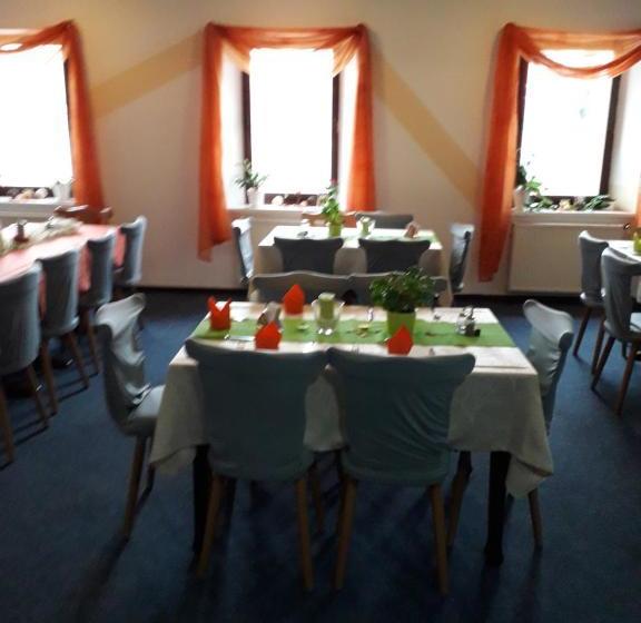 בית מלון כפרי Zum Mückenberger Hof