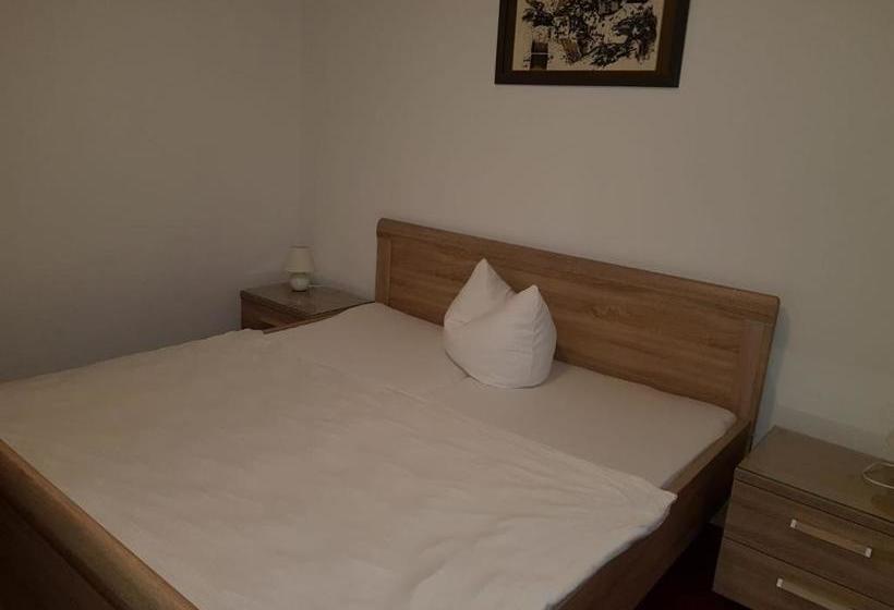 בית מלון כפרי Zum Mückenberger Hof