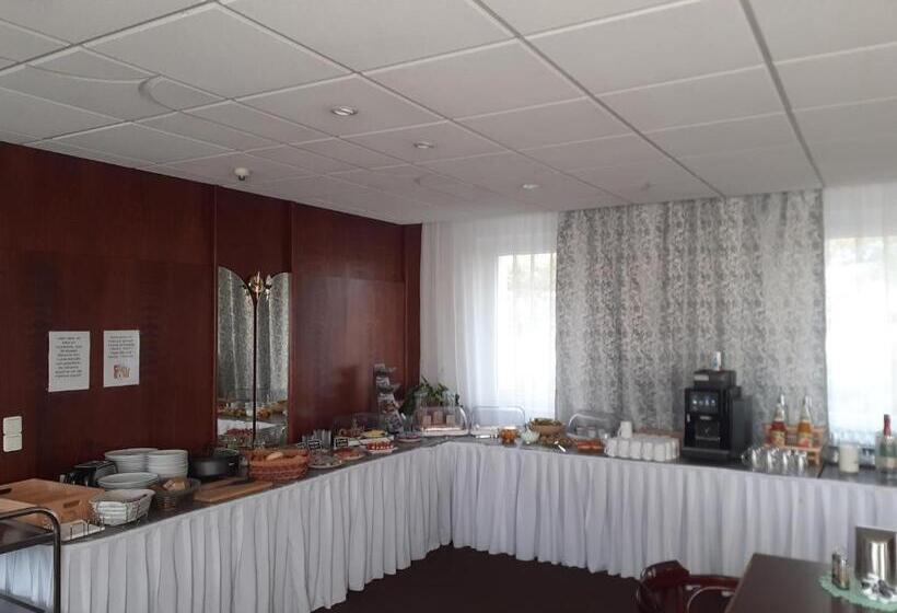 בית מלון כפרי Zum Mückenberger Hof