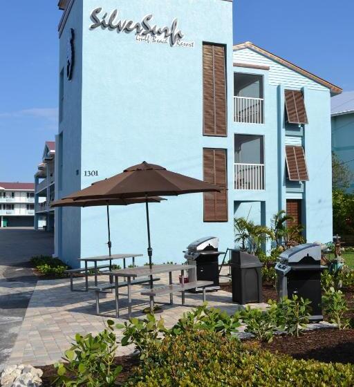 فندق على الطريق Silver Surf Gulf Beach Resort