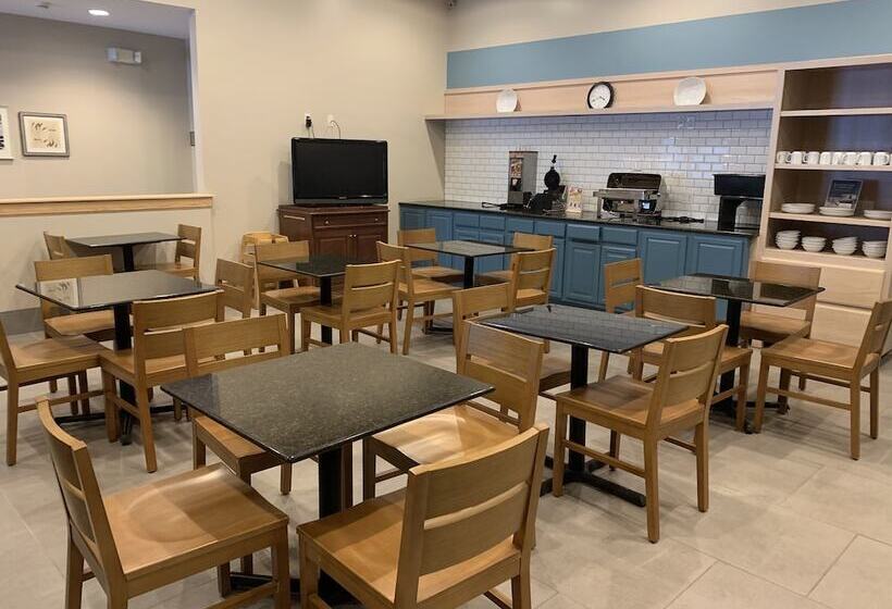 هتل Country Inn & Suites By Radisson Kalamazoo Mi