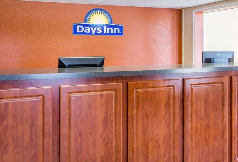 فندق Days Inn By Wyndham Bradenton I75