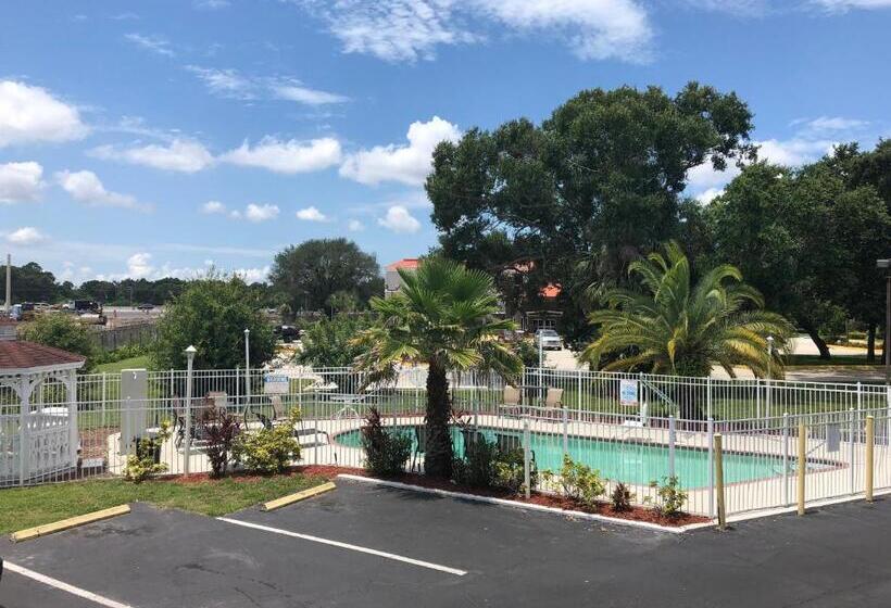 فندق Days Inn By Wyndham Bradenton I75
