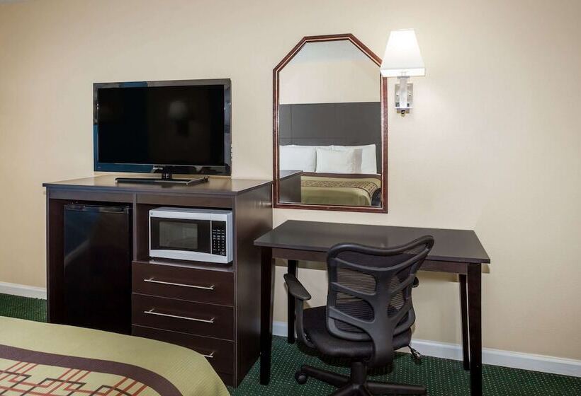 فندق Days Inn By Wyndham Enterprise