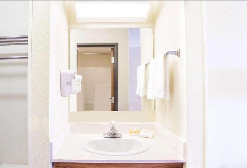 Отель Days Inn By Wyndham Glasgow