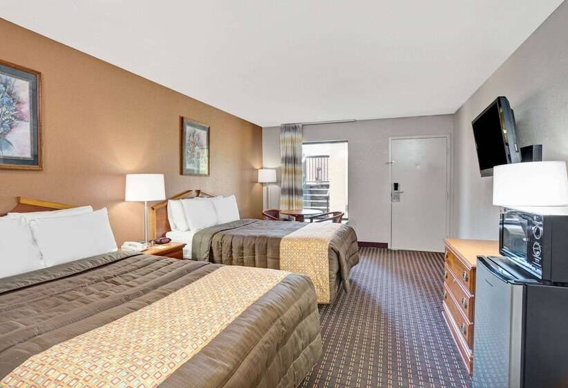 בית מלון כפרי Days Inn By Wyndham Hernando