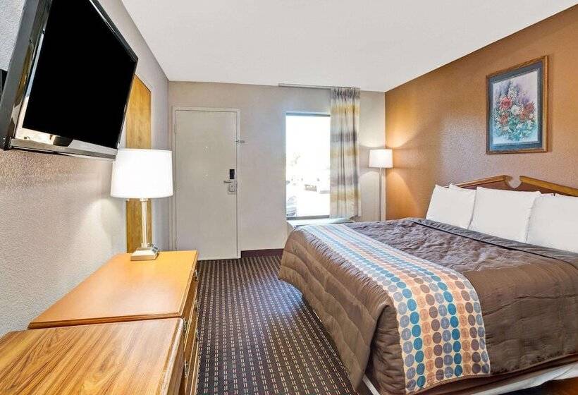 בית מלון כפרי Days Inn By Wyndham Hernando