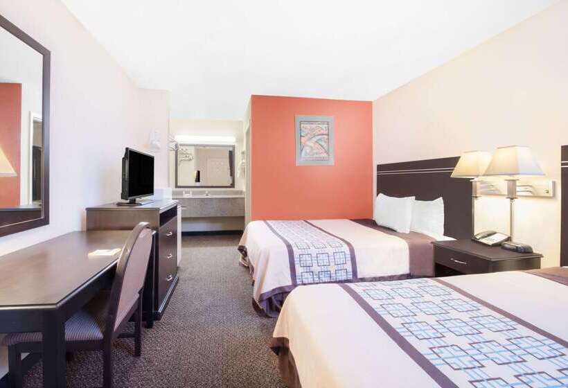 هتل Days Inn By Wyndham Hobbs