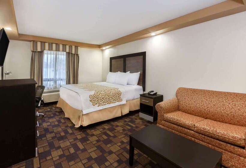 فندق Econo Lodge Woodbridge