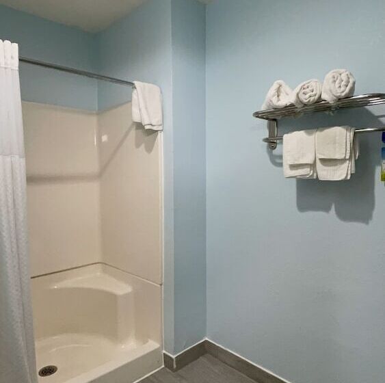 فندق Days Inn By Wyndham Jackson