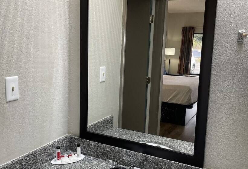 فندق Days Inn By Wyndham Jackson