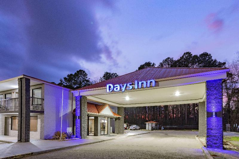 Отель Days Inn By Wyndham Leeds