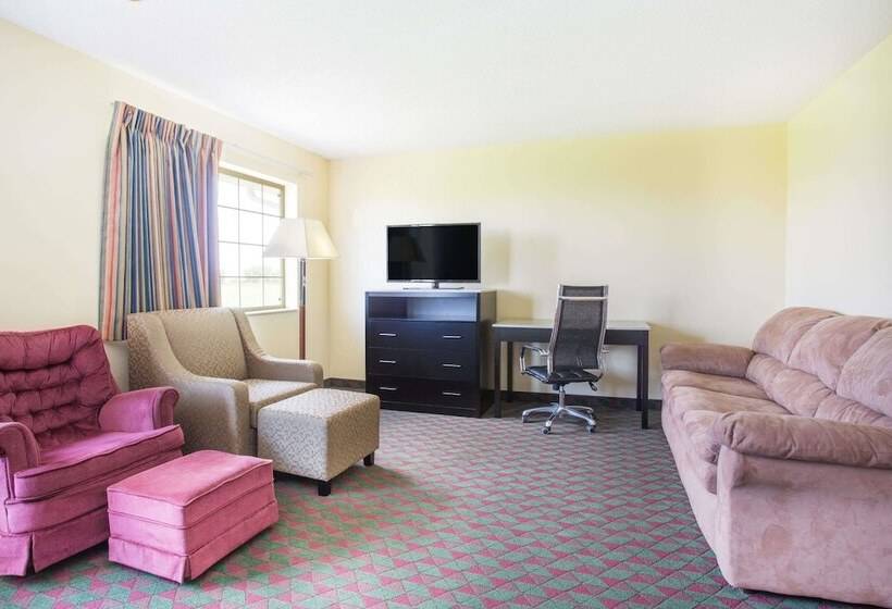 فندق Days Inn By Wyndham Lexington Ne