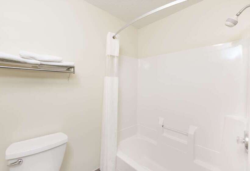 هتل Days Inn By Wyndham Sioux City