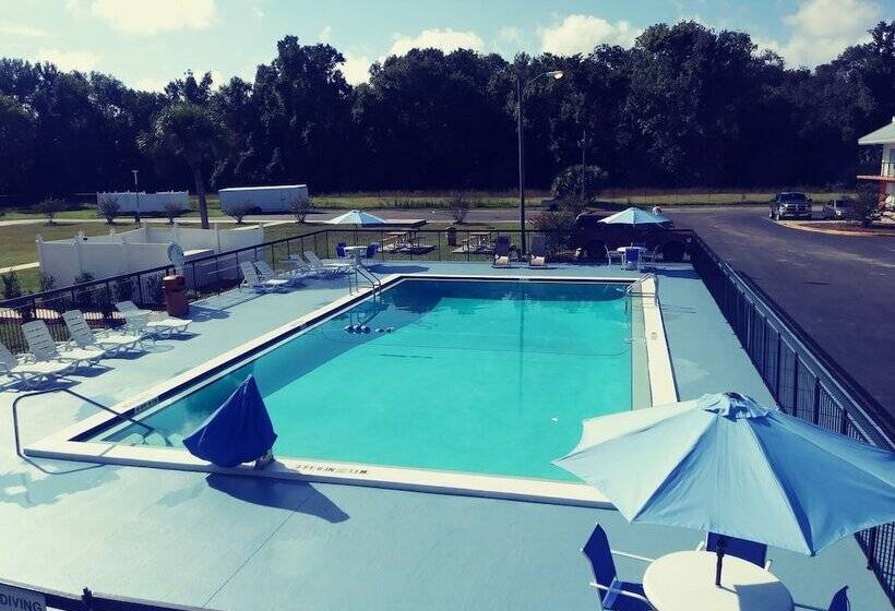 Отель Days Inn By Wyndham Wildwood I75