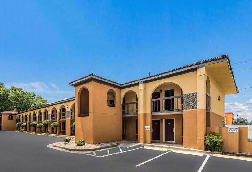 هتل Econo Lodge