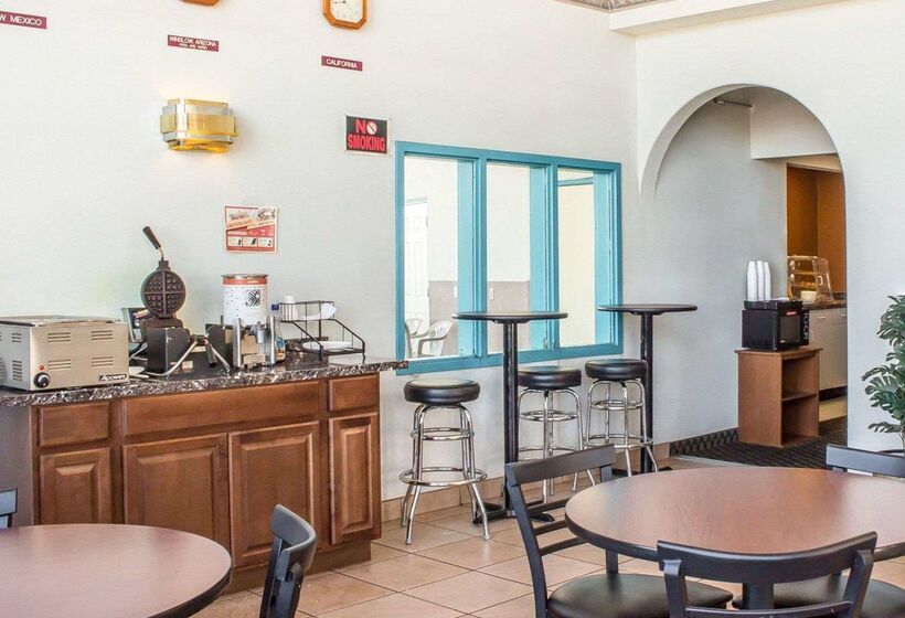ホテル Quality Inn Winslow I 40