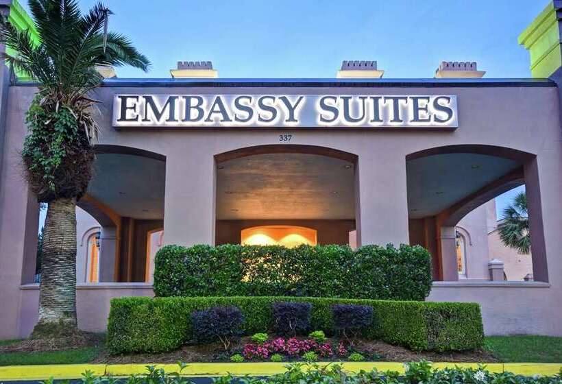 هتل Embassy Suites By Hilton Charleston Historic District