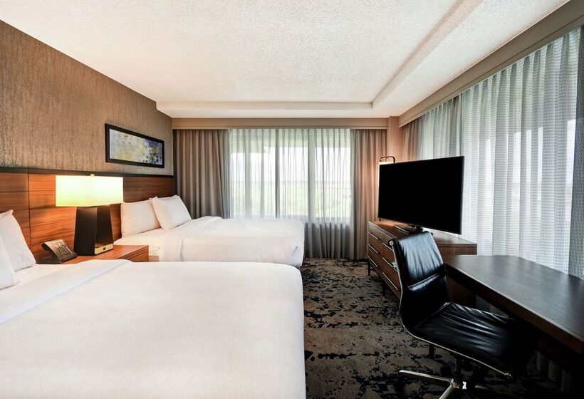 هتل Embassy Suites By Hilton Omaha Downtown Old Market