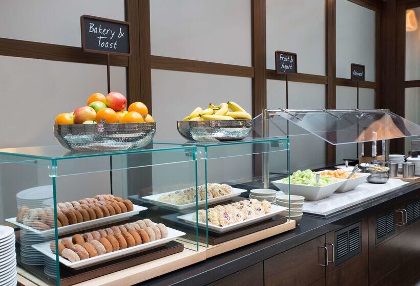 בית מלון כפרי Embassy Suites By Hilton Seattle Bellevue