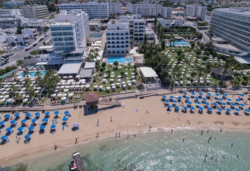 هتل Iliada Beach