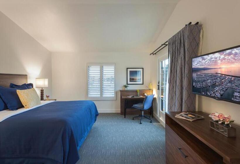 בית מלון כפרי La Playa Inn Santa Barbara