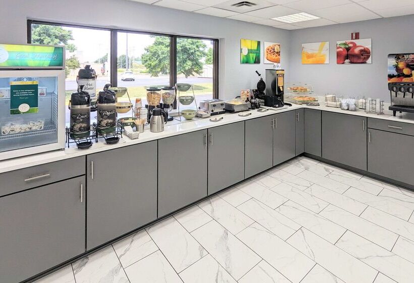 בית מלון כפרי Quality Inn Oak Grove Fort Campbell