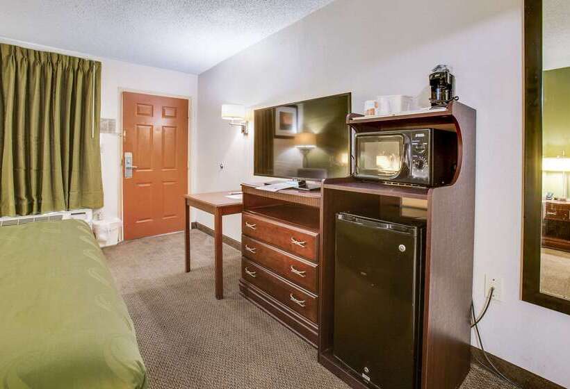 בית מלון כפרי Quality Inn Oak Grove Fort Campbell