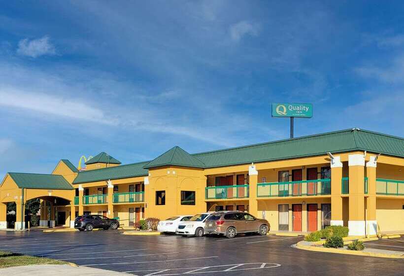 בית מלון כפרי Quality Inn Oak Grove Fort Campbell