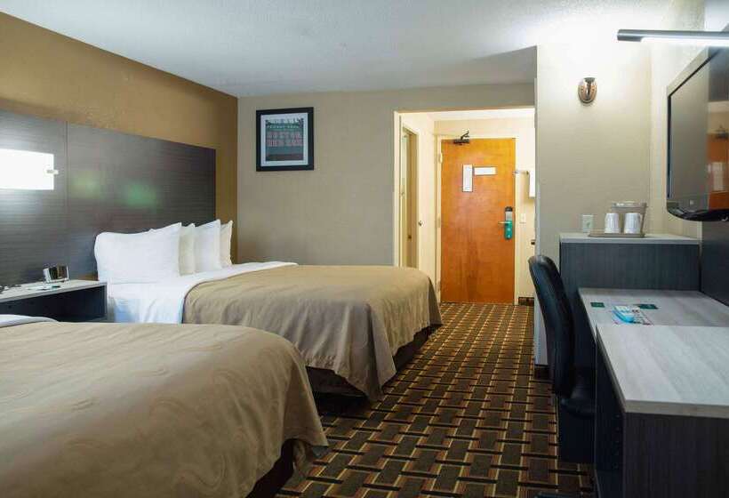 호텔 Quality Inn Raynham  Taunton