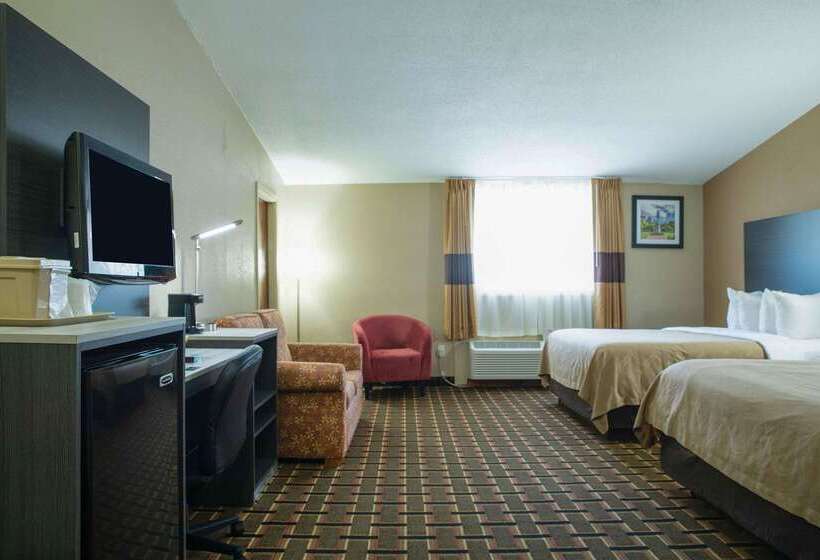 호텔 Quality Inn Raynham  Taunton