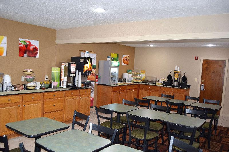 호텔 Quality Inn Raynham  Taunton