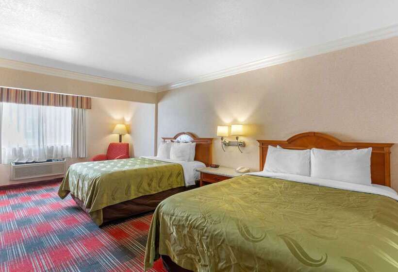 酒店 Quality Inn & Suites Oceanside Near Camp Pendleton