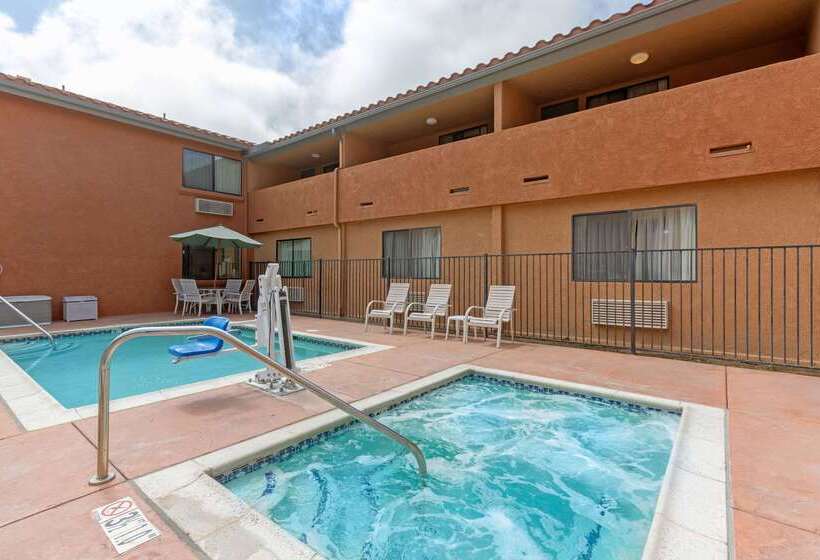 酒店 Quality Inn & Suites Oceanside Near Camp Pendleton