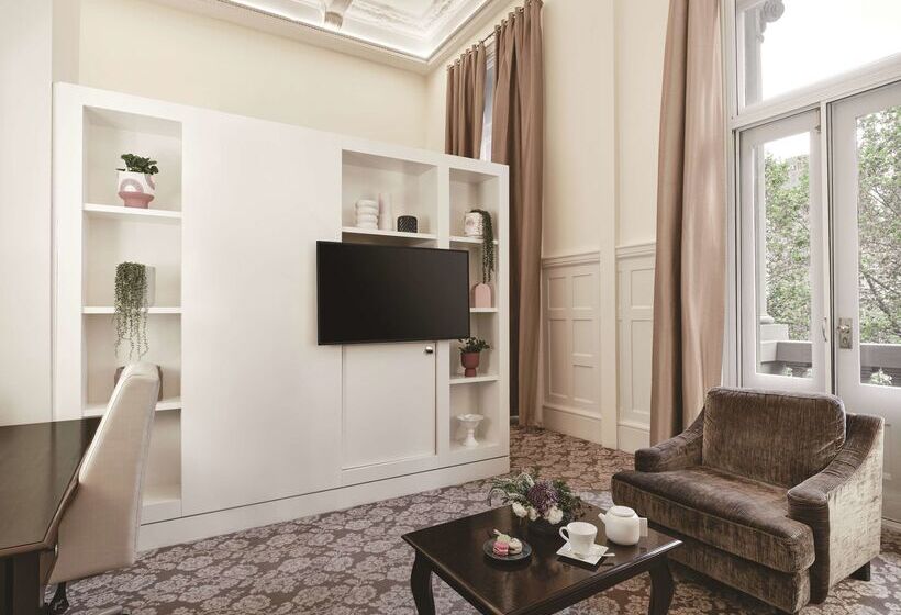 Rendezvous Hotel Melbourne