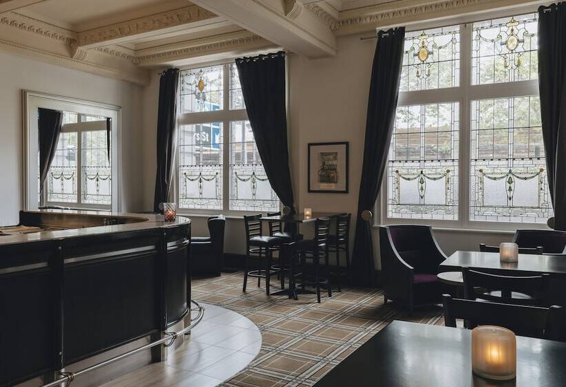 Rendezvous Hotel Melbourne