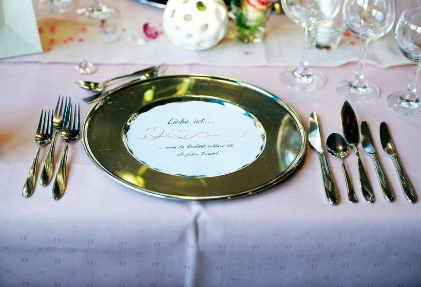 ホテル Reweschnier