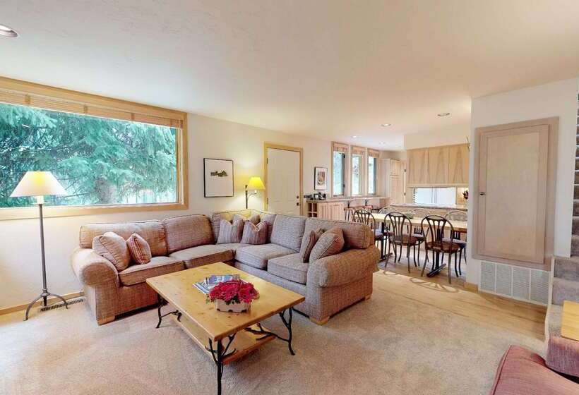 هتل Tamarack Townhomes   Coraltree Residence Collection