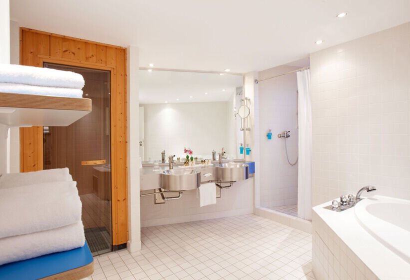 هتل Vienna House By Wyndham Havelufer Potsdam