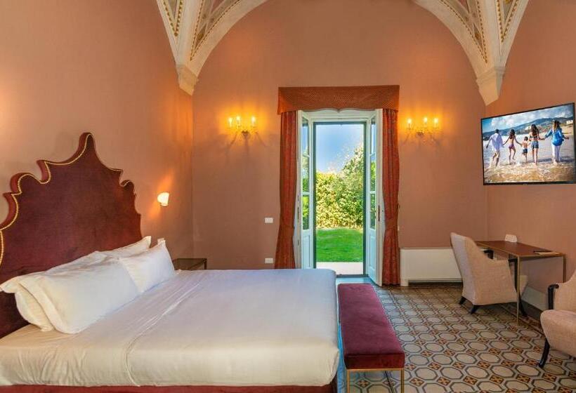 هتل Villa San Michele