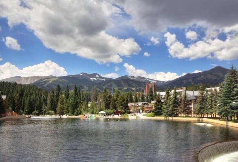 هتل Village At Breckenridge Resort