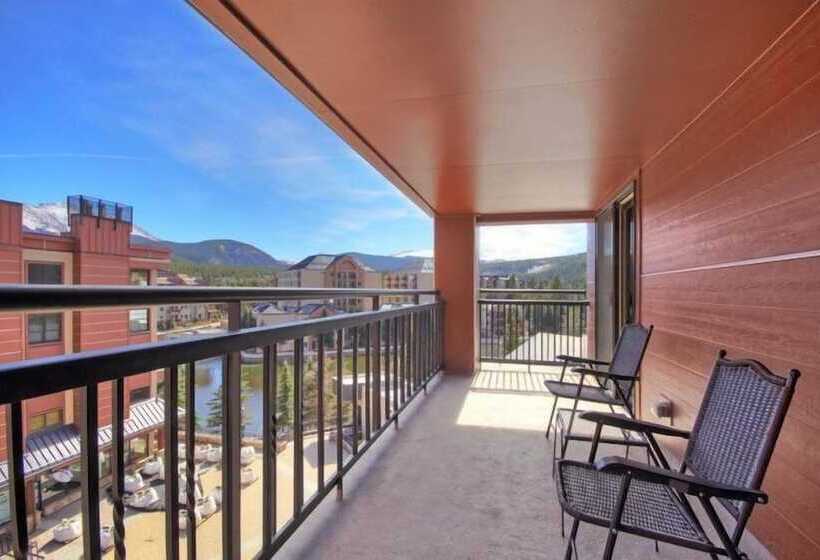 هتل Village At Breckenridge Resort