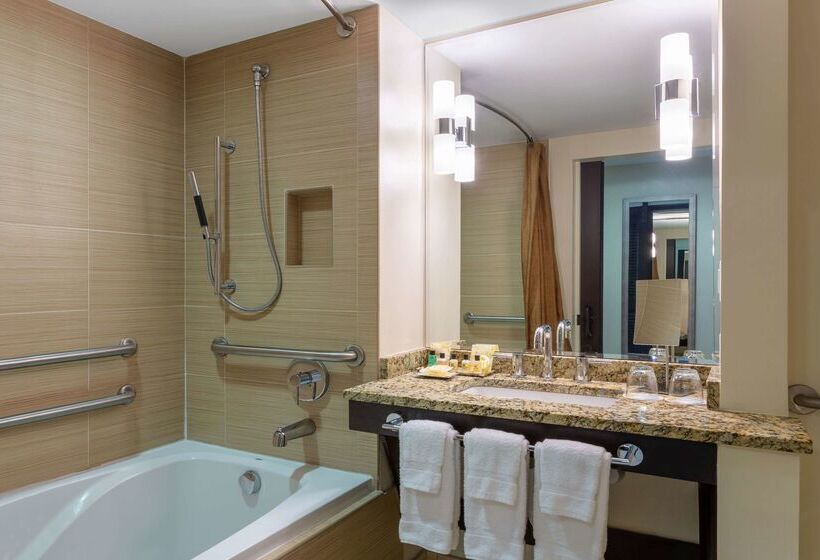 בית מלון כפרי Wyndham Deerfield Beach Resort