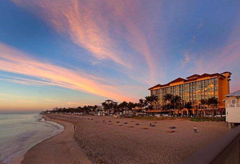 בית מלון כפרי Wyndham Deerfield Beach Resort