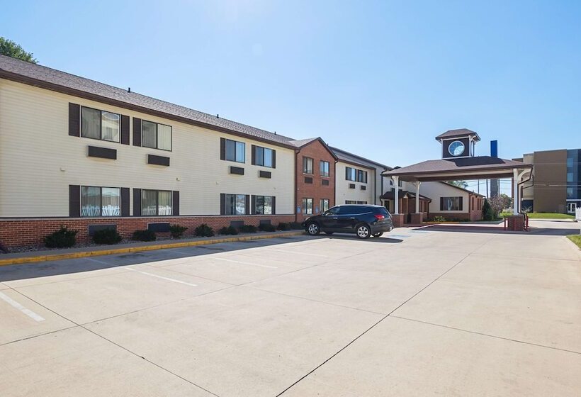 Motel 6 Waterloo, Ia   Crossroads Mall   Cedar Falls